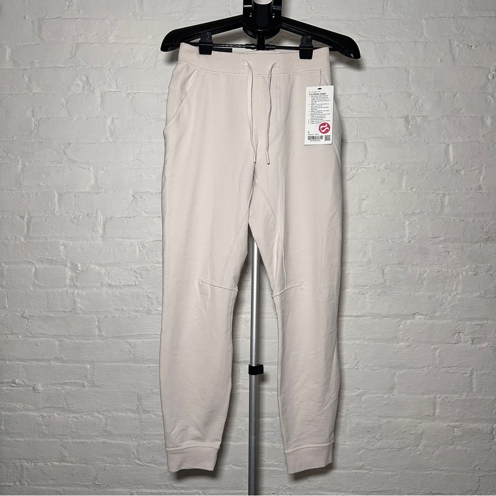 Lululemon city sweat jogger classic tapered fit white opal